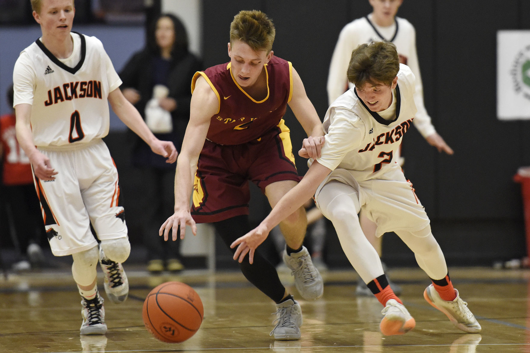 Broncs basketball